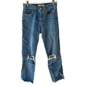 Levi's Wedgie Straight Jean Distressed‎ size 24